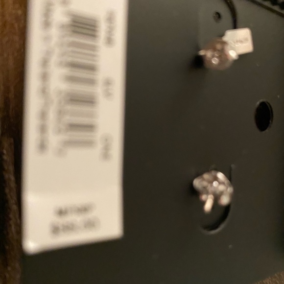 Coach earrings - Picture 3 of 4